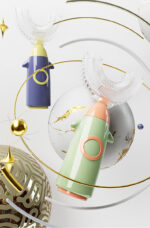 Παιδική οδοντόβουρτσα σε σχήμα U Διαστημόπλοιο