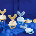 Παιδική οδοντόβουρτσα σε σχήμα U Cupcake Blue - Image 7