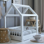 Furry House Bed Λευκό Μεγέθη S-Μ-L